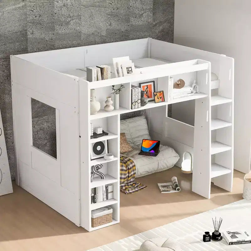 Lit mezzanine en bois avec armoires de rangement et étagères