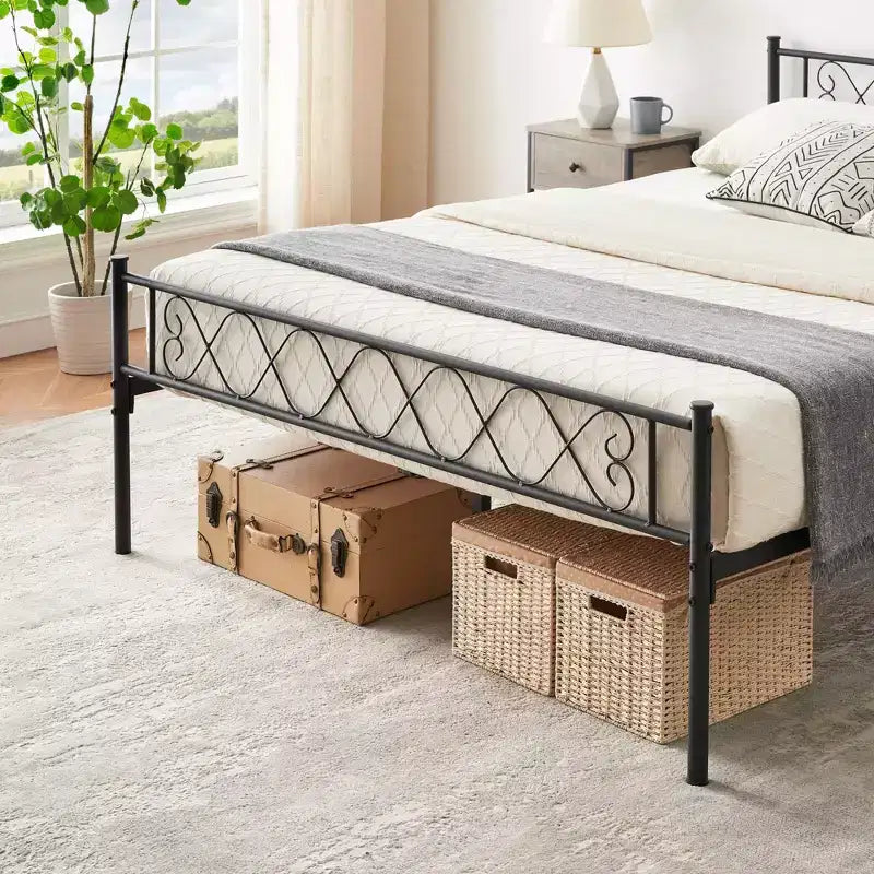 Coolmee Metal Full Size Bed Frame Metal Platform Bed Frame with Headboard and Footboard Classic Bed Frame with Iron-Art Sweet