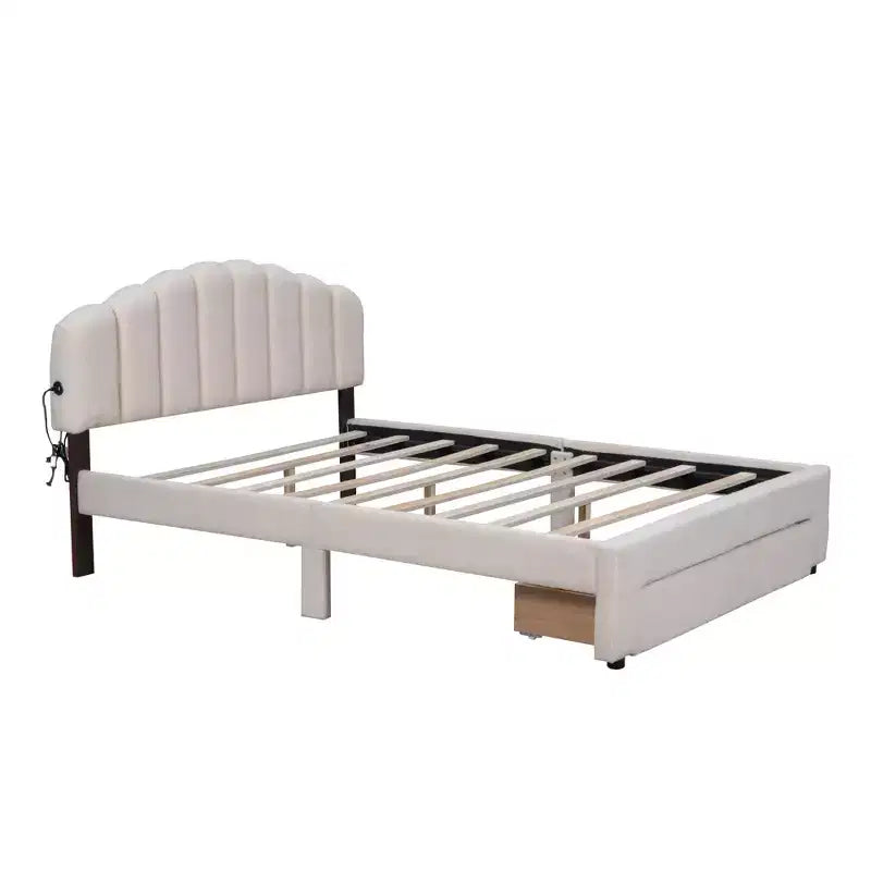 Lit plateforme rembourré en molleton Teddy avec ports USB et tiroir