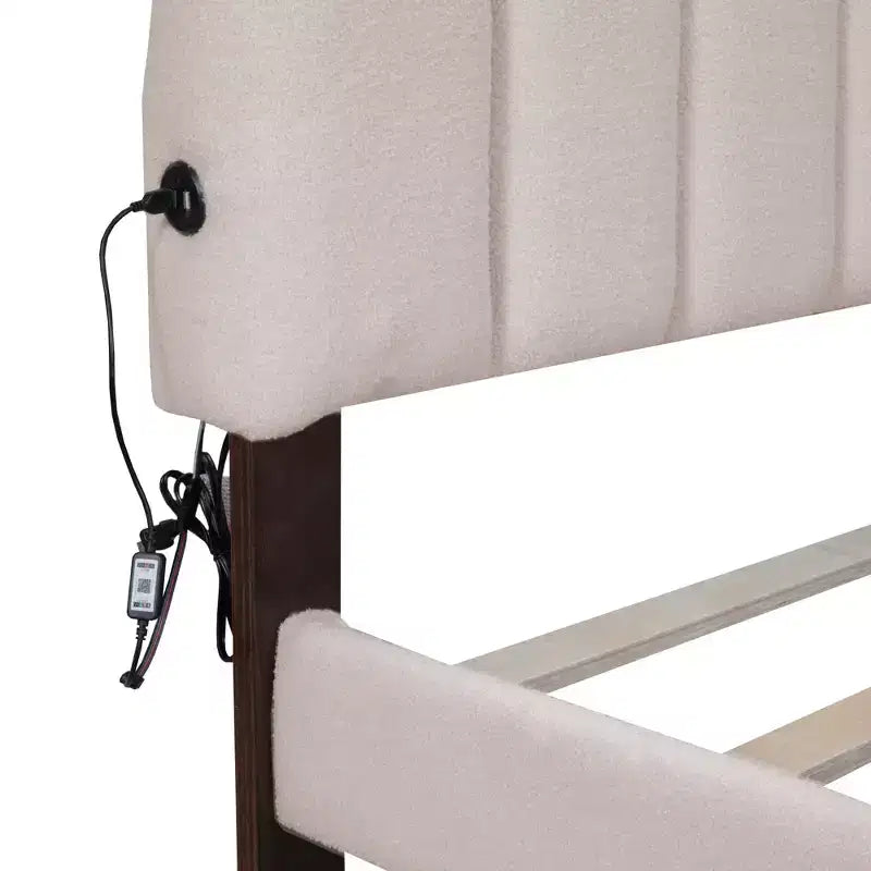 Lit plateforme rembourré en molleton Teddy avec ports USB et tiroir