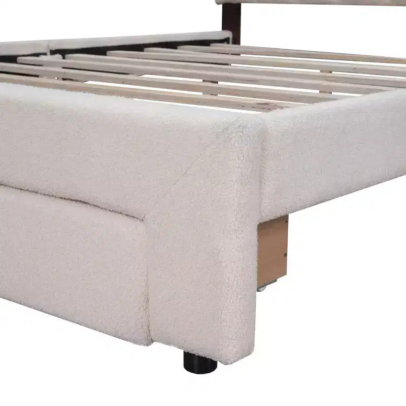Lit plateforme rembourré en molleton Teddy avec ports USB et tiroir