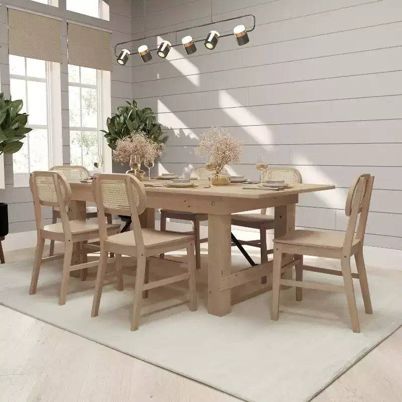 Chaises de salle à manger en rotin et canne avec des cadres en bois massif