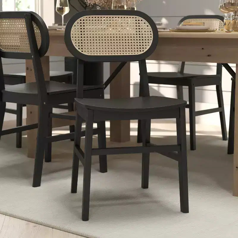 Chaises de salle à manger en rotin et canne avec des cadres en bois massif